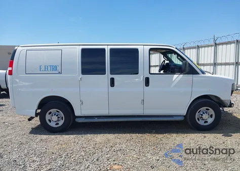 2020 Chevrolet Express Cargo Rwd 2500 Regular Wheelbase Wt из США, поврежденный, VIN 1GCWGAFG8L1266252